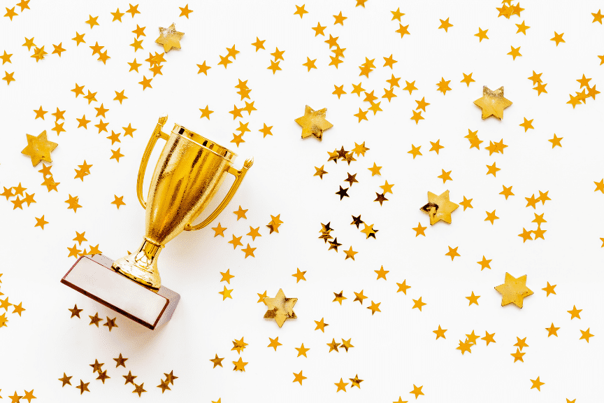 トロフィーと星型吹雪